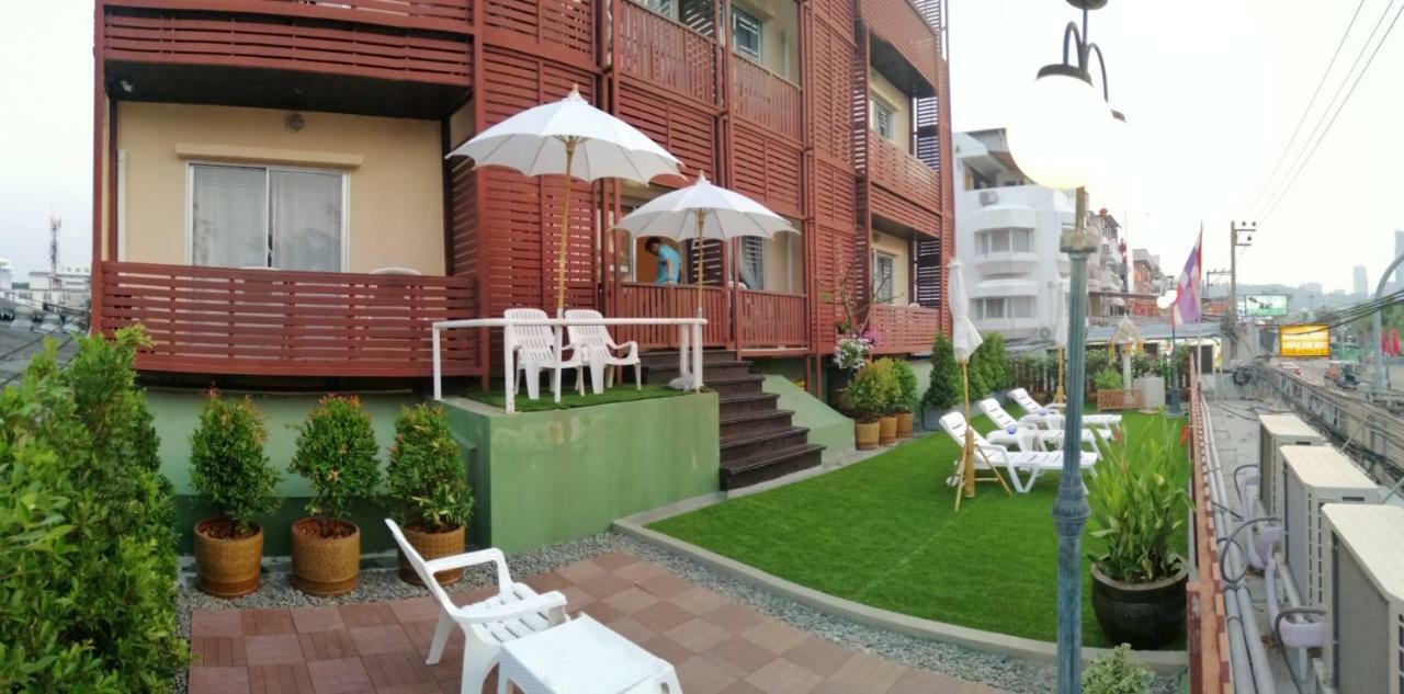 Montana Court Pattaya Apartment Exterior photo